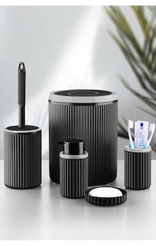 Koçtaş 5 Li Banyo Seti Siyah