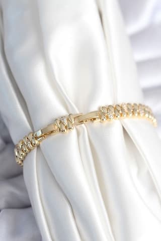 Pirinç Gold Renk Damla Model Zirkon Taşlı Kadın Bileklik Çok renkli