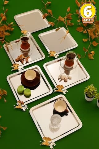 Jasper 6'lı Altın Kelebek Detaylı Kare Paslanmaz Çelik Sunum Tepsi Seti 22 Cm Şık Ve Zarif Tasarım