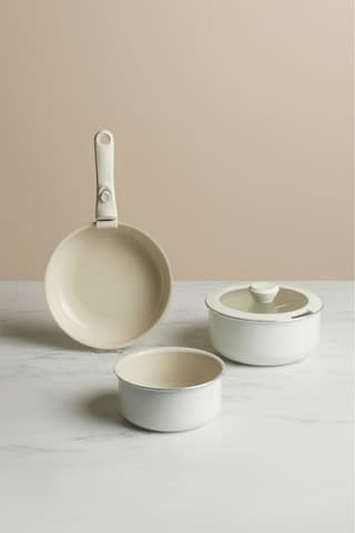 Karaca x Refika Swiss Crystal Almond Cream Easy Clıp 5 Parça Tencere Seti Ind