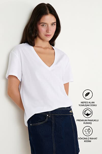 AC&Co / Altınyıldız Classics Kadın Beyaz %100 Premium Pamuklu Yumuşak Dokulu Terletmez V Yaka Tişört