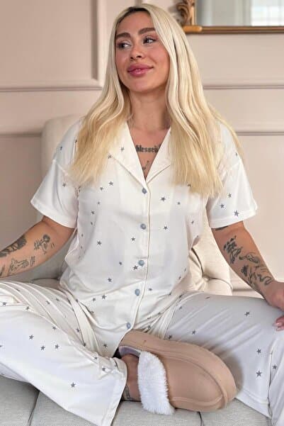 Pijamaevi Ekru Twilight Glow Desenli Bambu Önden Düğmeli Kısa Kol Pijama Takımı