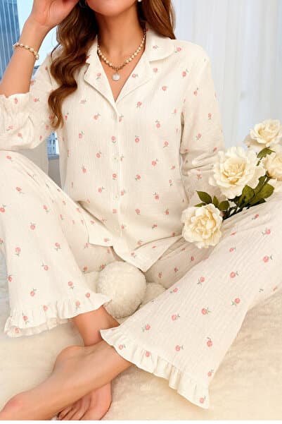 Gül Desenli Bürümcük Örme Uzun Kol Kadın Düğmeli Pijama Takımı