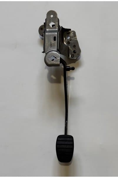 Oto Döşeme Malzemeleri Renault Clio 3 - Debriyaj Pedalı - 8200332849
