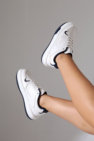 Encool Kadın Beyaz Lacivert Detaylı Sneaker | Günlük Rahat ve Şık Spor Ayakkabı Modelleri