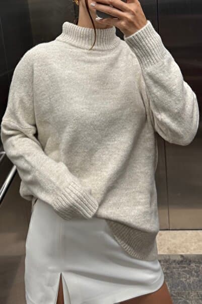 Noi Belis Basic Dik Yaka Oversize Yumuşak Dokulu Triko Kazak AW25KZ0010
