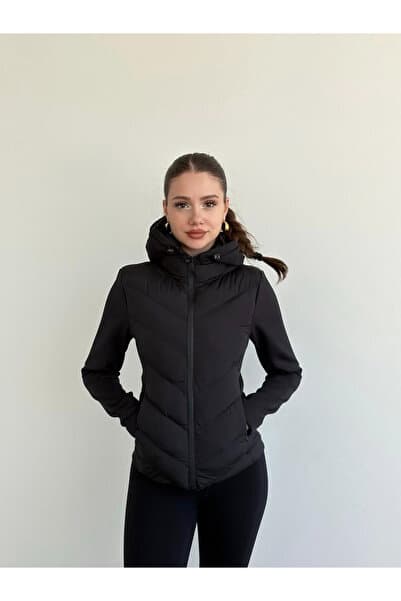 Lux Vestimenta Siyah Kapüşonlu Şişme Mont Kışlık Slim Fit Rüzgar Geçirmez Fermuarlı Kadın Mont Luxvestimenta