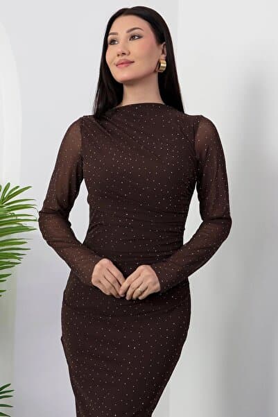 Mouillé Bisiklet Yaka Drape Detaylı Taşlı Elbise Uzun Boy Taşlı Tül Elbise