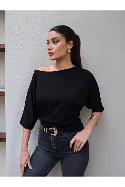 ESRAHELVACI Kayık Yaka Düz Tshirt