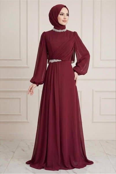 TRENDTESETTÜR KADIN BORDO TAŞ DETAYLI ŞİFON ABİYE ELBİSE T 6363