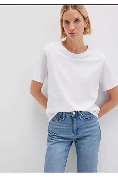 Kadın Tişört (PREMİUM BEYAZ KISA KOL TSHİRT STANDART KALIP %100 PAMUK BİSİKLET YAKA/TOK KUMAŞ)