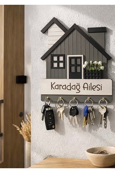 HippoDeco Kişiye Özel MDF Anahtarlık | Ev Figürlü Dekoratif Duvar Anahtarlık | Aile İsimlik