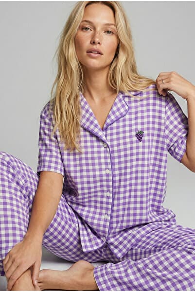 Siyah İnci mor ekose kareli Nakışlı Düğmeli Biyeli İnce Soft Örme Pijama Takımı 8001