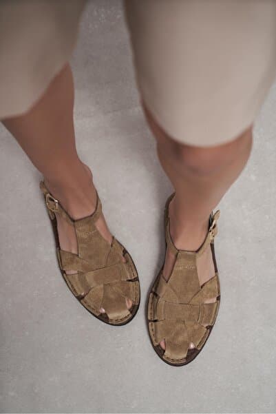 NİŞANTAŞI SHOES Solto Rome Bej Hakiki Deri Toka Detay Düz Taban Kadın Sandalet