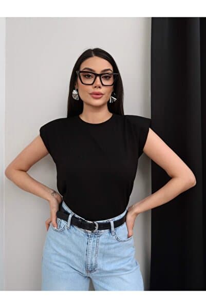 ESRAHELVACI Sıfır Kol Vatkalı Basic Tshirt