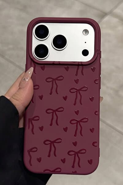 KVK PRİVACY iPhone 17 Pro Max Uyumlu Bordo Fiyonk Desenli Kadifemsi Soft Touch Silikon Telefon Kılıfı