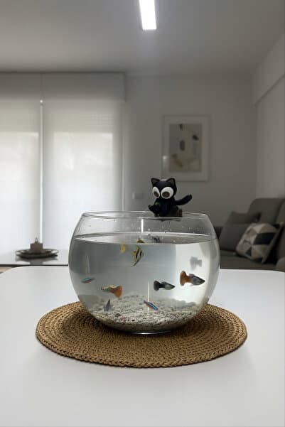 TUTACENTER Balık Tutan Kedi Fanus Aksesuarı | Fanus Uyumlu Dekoratif Kedi Figürü | Mini Sevimli Masa & Ev Dekoru