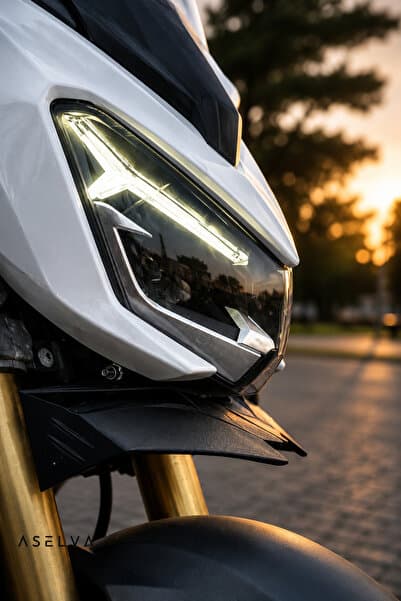 Aselva QJ Motor SRK 125S Far Altı Winglet Kanat | Aerodinamik Racing Winglet | Sportif Motosiklet Aksesuarı | Siyah