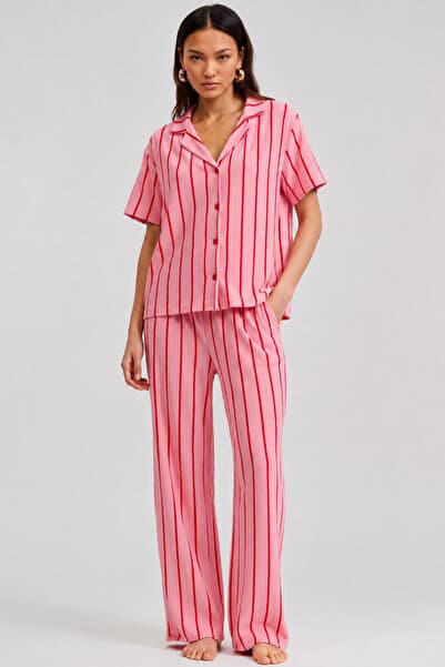 FİT WOMEN Pembe Kırmızı Çizgili Bürümcük Kumaş Pijama Takımı 4647-Pembe
