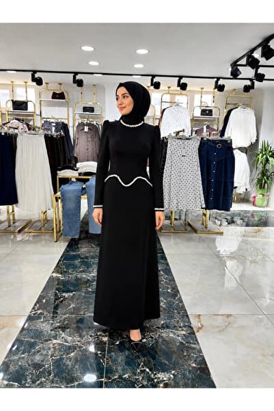 Butik Siyah Saten Kumaş Taşlı Abiye Modelimiz