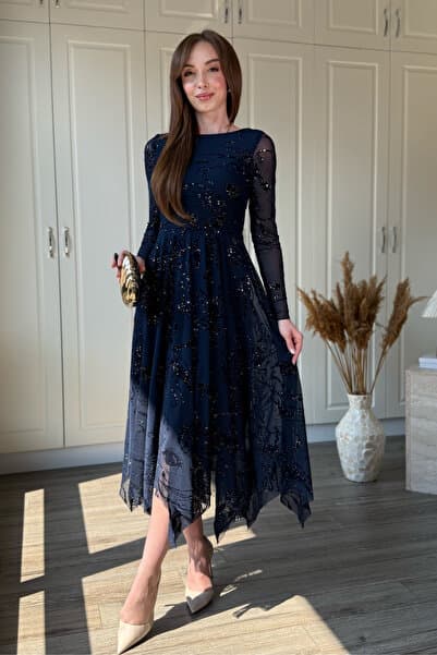 Dilay Gökoğlu Butik Simli Desenli Asimetrik Midi Lacivert Elbise
