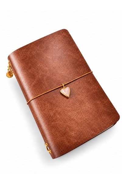 Genel Markalar Hakiki Deri İtalyan Pueblo A5 Defter Kılıfı- El Yapımı- 4 Adet Charm Hediyeli- Kişiselleştirilebilir- Camel