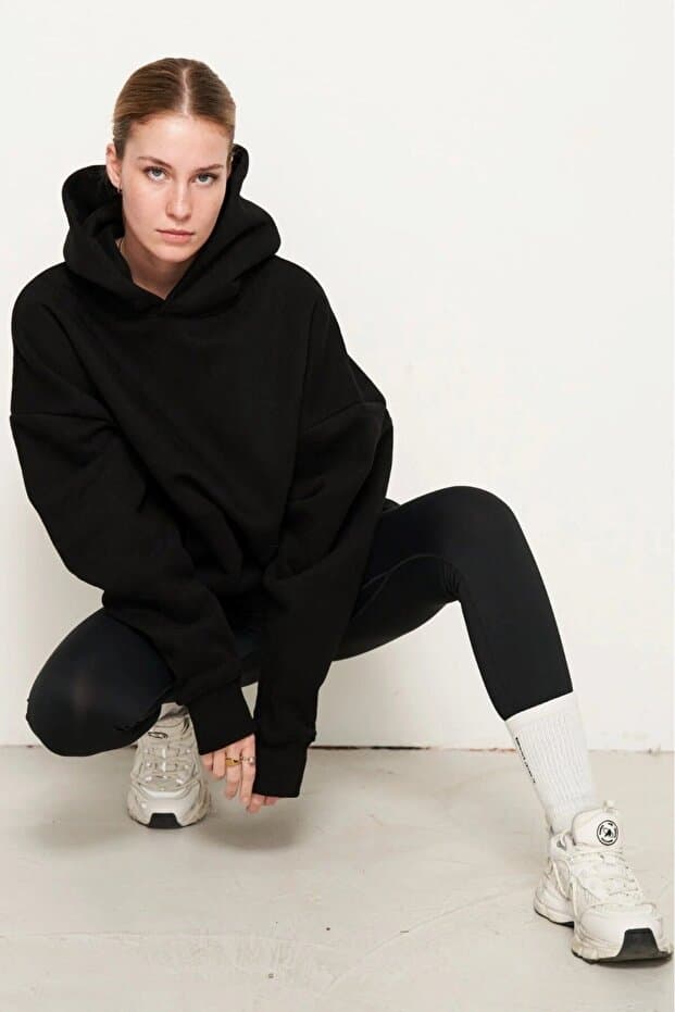 The Champ Clothing Kadın Oversize Sweatshirt Hoodie Basic Siyah – Kapüşonlu, Kanguru Cep, 3 İplik Şardonlu