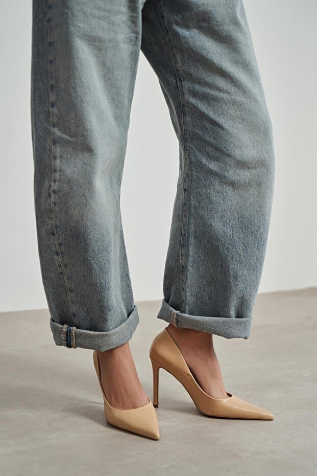 NİŞANTAŞI SHOES Lunara Ten Mat Sivri Burun Kadın Stiletto