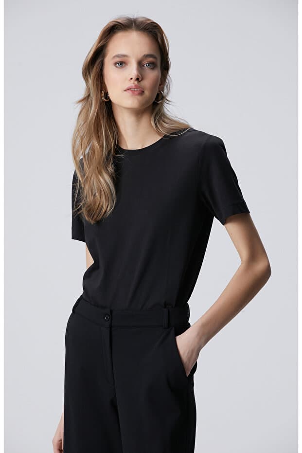 Network Siyah Basic T-shirt