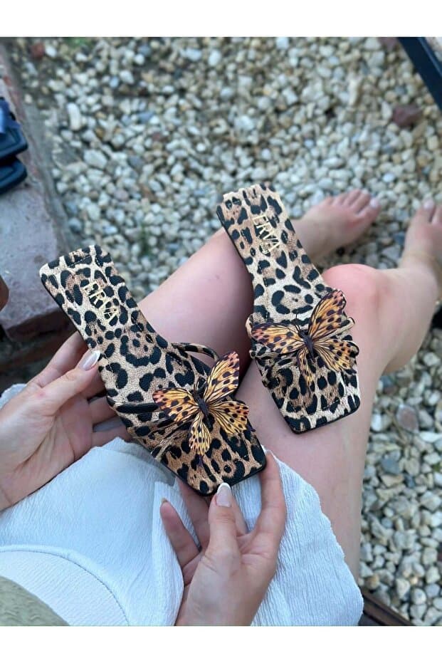 ERVANIN BUTİĞİ Leopar (Aisha) Leopar Kelebek Detay Kadın Terlik