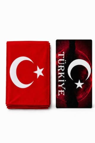 Kemboss Türkiye Kaput Bayrağı Ve Türkiye Kaydırmaz Torpido Pedi Seti - 130x160 Cm Lastikli Araç Kaput Bayrağı + Torpido Organizer Ped Türkiye Seti