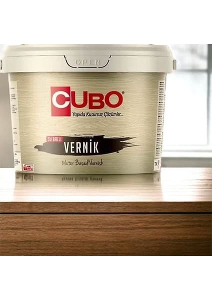 Cubo Su Bazlı Parlak Vernik Şeffaf 2,5