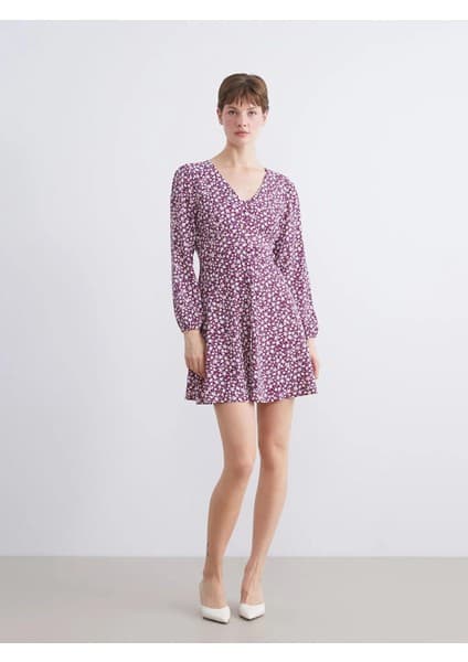Lcw V Yaka Çiçekli Mini Elbise