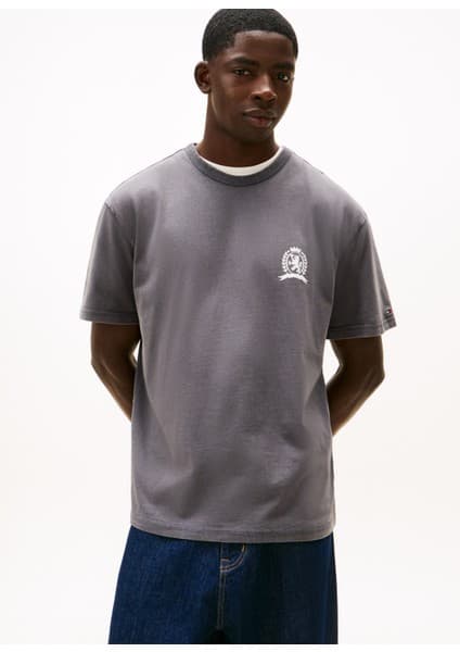 Tommy Jeans Bisiklet Yaka Düz Siyah Erkek T-Shirt DM0DM21986BDS Tjm Rlx Crest Play