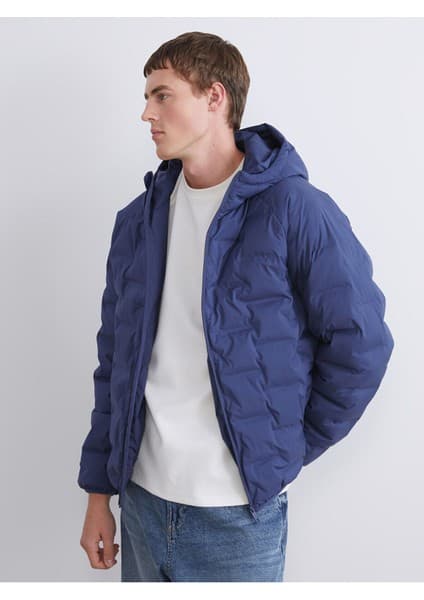 LC Waikiki Hilfa Yeni Sezon Slim Fit Kapüşonlu Erkek Şişme