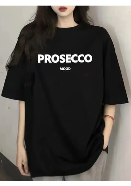 Tarz Yeri Kadın Kısa Kol Yazlık Tişört Bisiklet Yaka Baskılı Oversize T-Shirt -